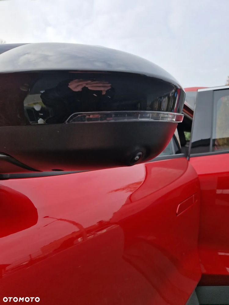 Renault Scenic 220 Long Range Techno - 29