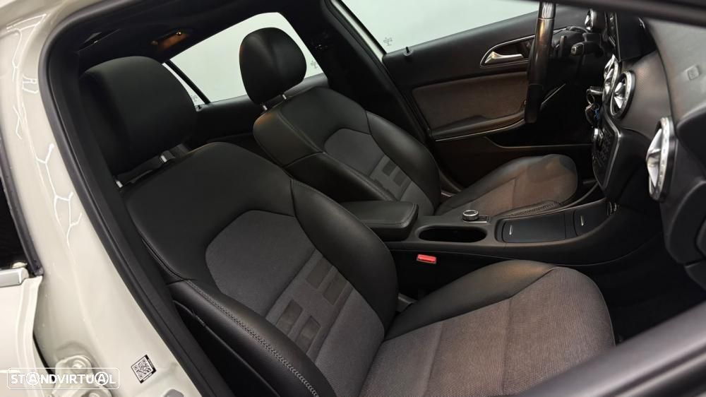 Mercedes-Benz GLA 180 (CDI) d 7G-DCT Urban - 19