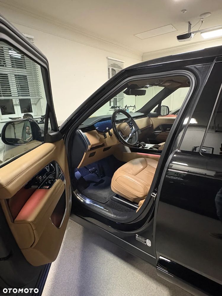 Land Rover Range Rover - 22