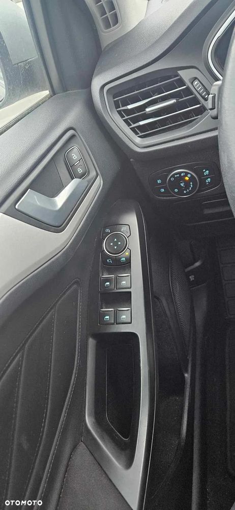 Ford Focus SW 1.0 EcoBoost Trend Edition - 9