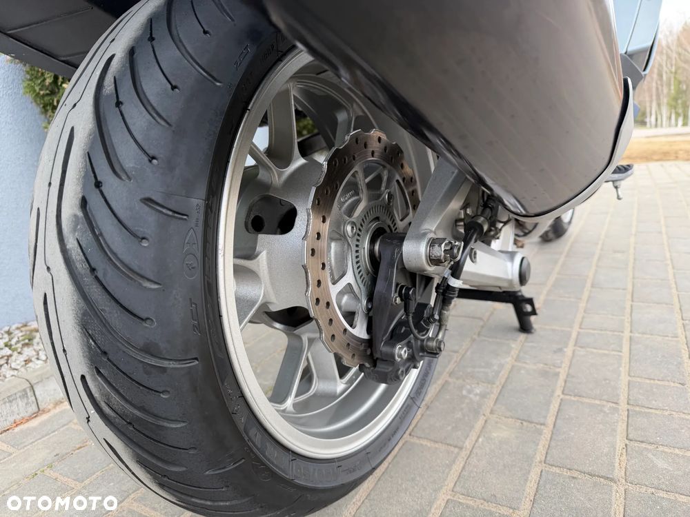 Kawasaki GTR - 27