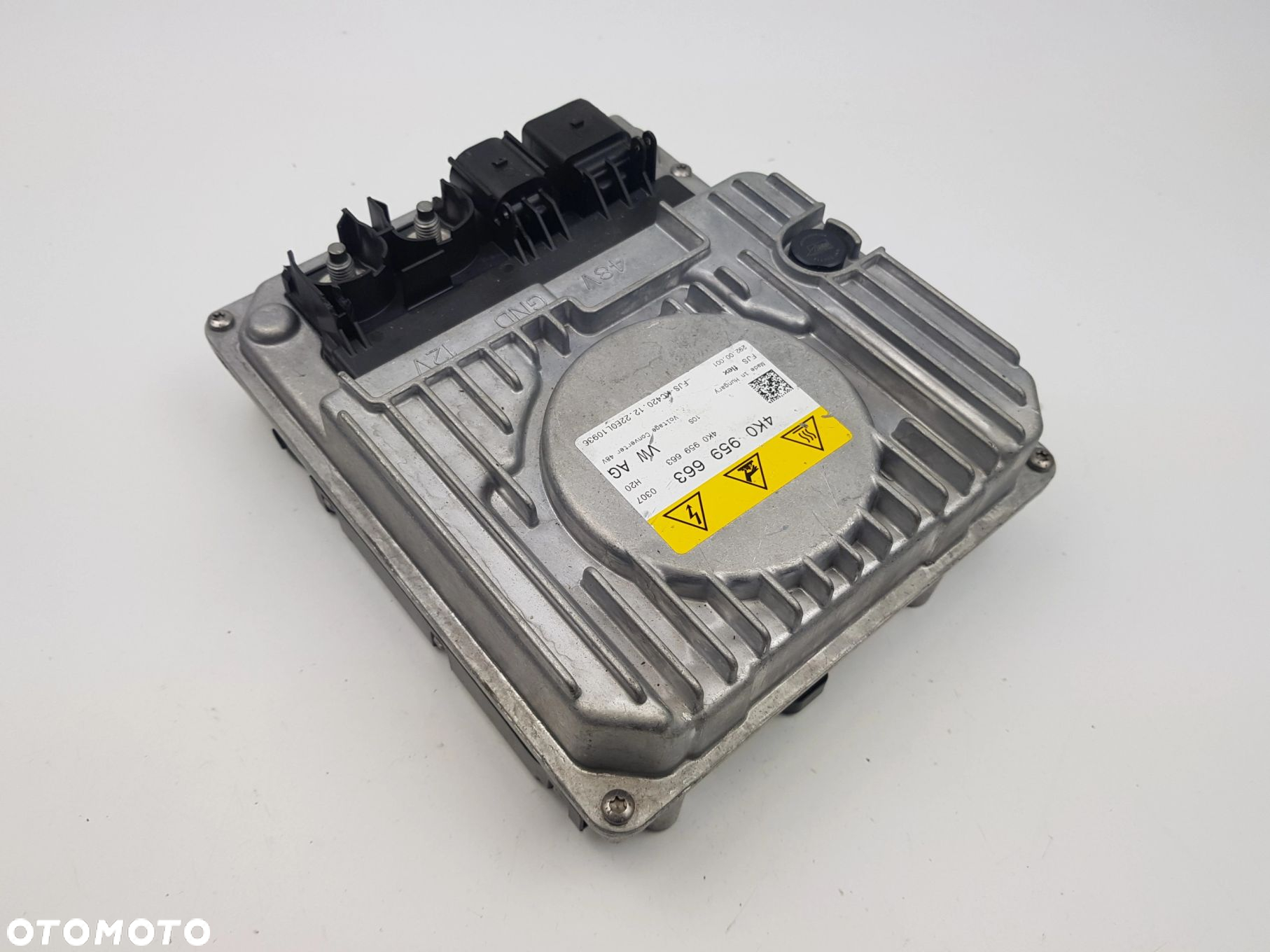 NOWY ORYGINALNY Moduł Konwerter Przetwornica napięcia Audi A4 A6 4K0959663 - 4