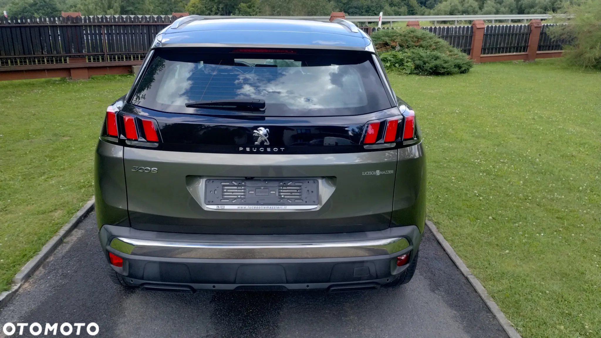 Peugeot 3008 BlueHDi 130 Stop & Start EAT8 Allure Business-Paket - 16