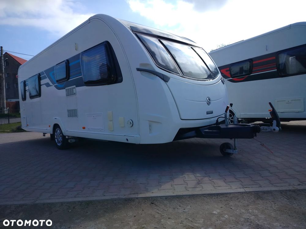 SWIFT Bessaacar Cameo - 2