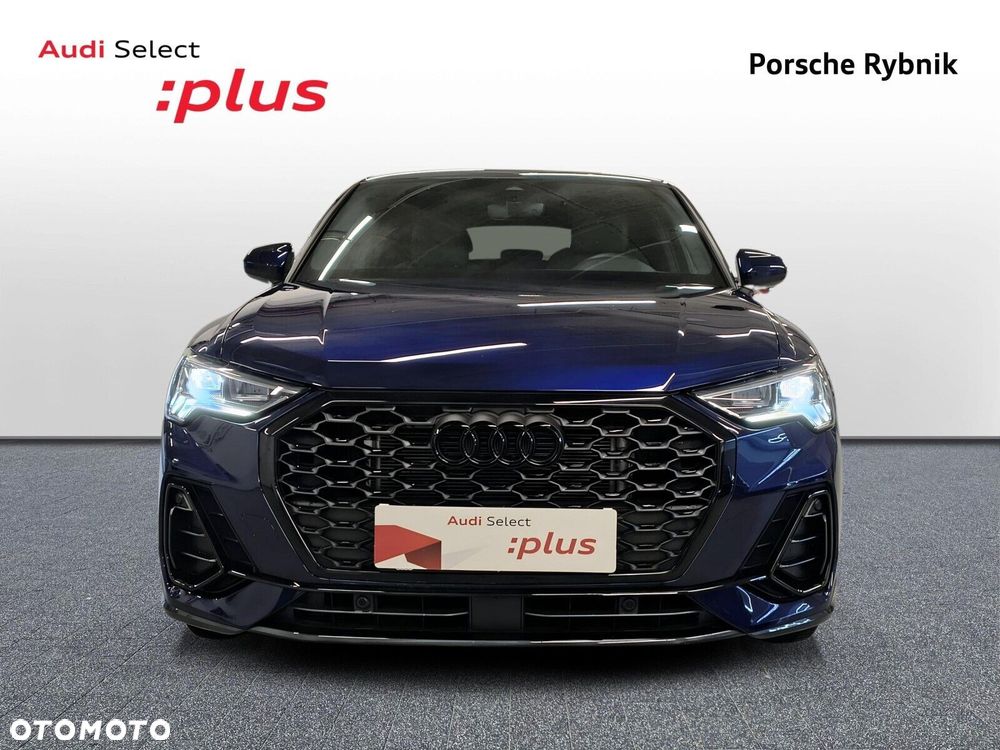Audi Q3 Sportback - 9