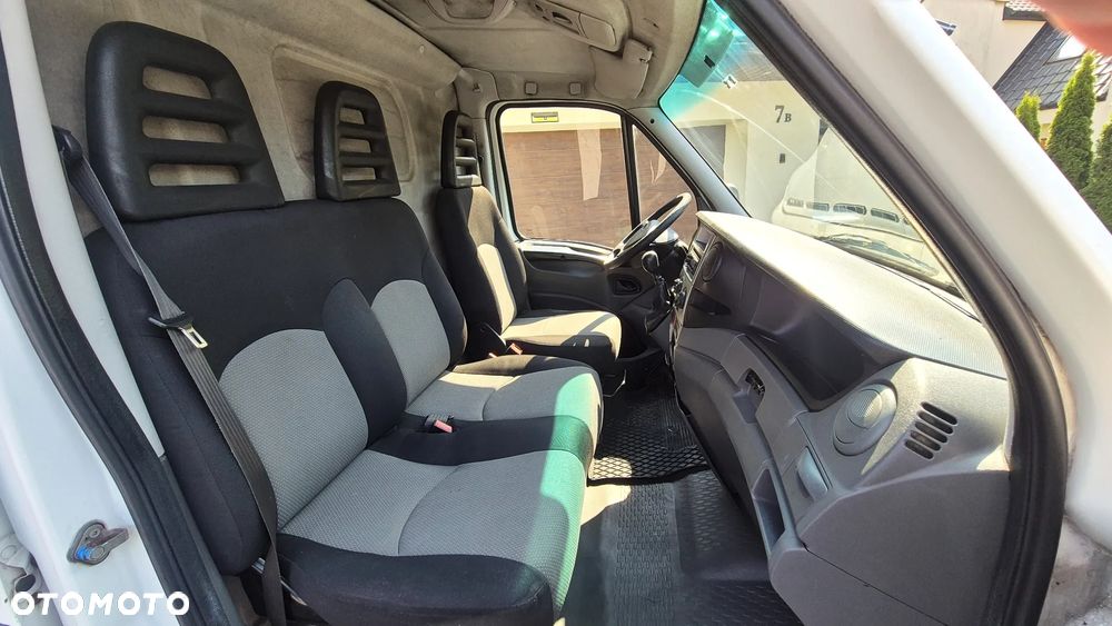 Iveco Daily 35S14 MAXI - 16
