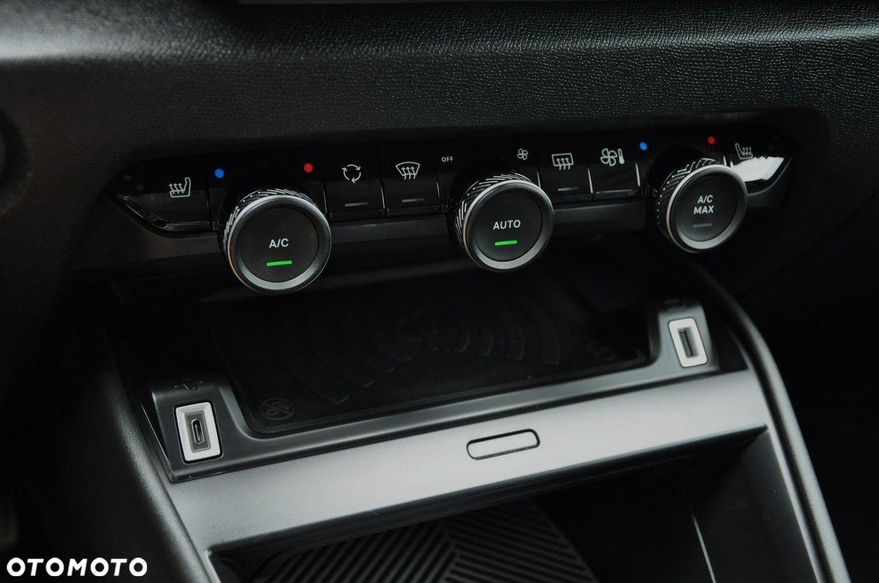 Citroën C4 PureTech 130 Stop&Start EAT8 MAX - 28