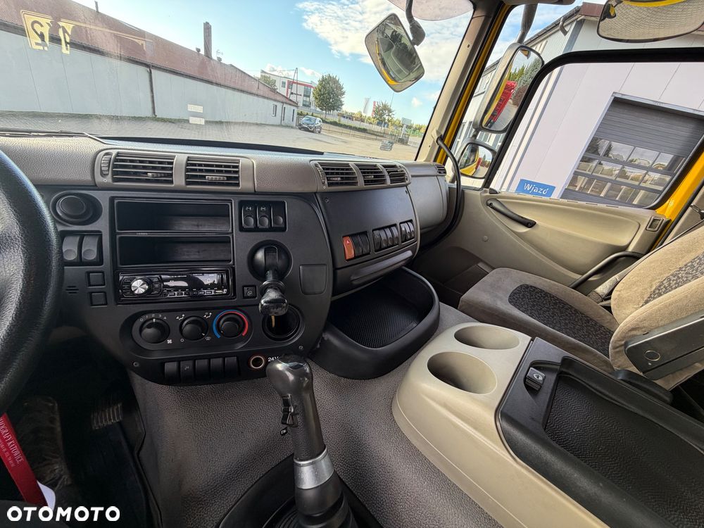 DAF CF 360 - 37