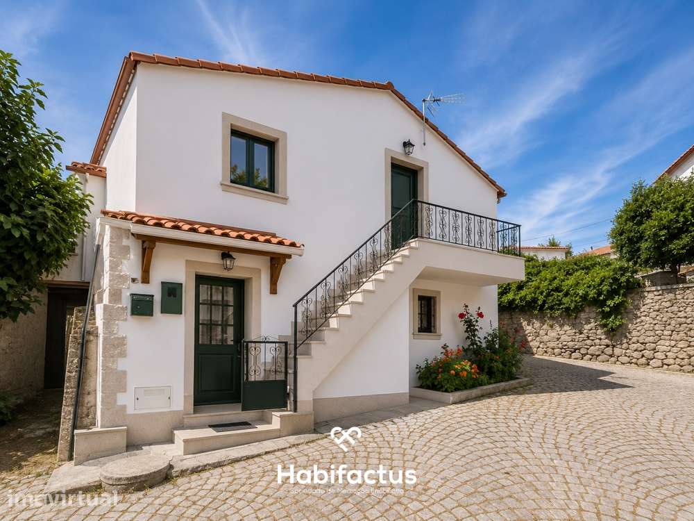 Moradia Isolada T3 com Logradouro e Vista Privilígiada á venda em Vila - Grande imagem: 4/27