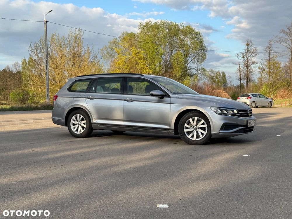 Volkswagen Passat 1.5 TSI EVO Essence DSG - 5