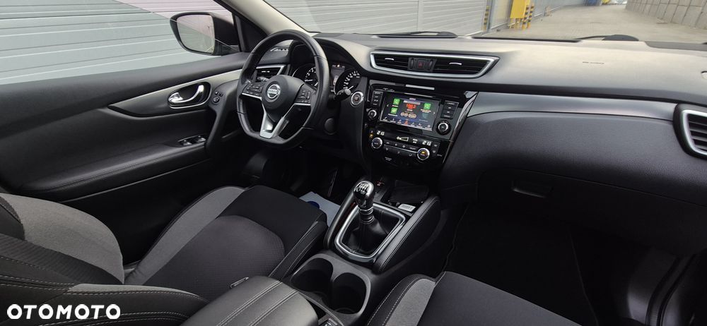 Nissan Qashqai 1.3 DIG-T N-WAY - 10