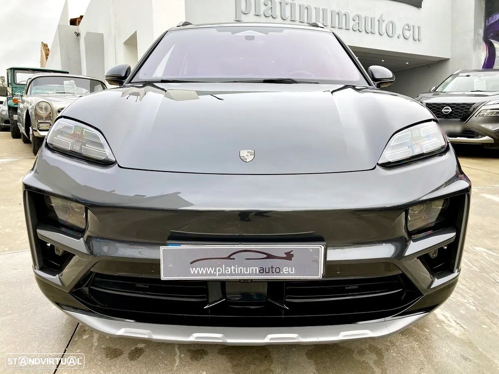 Porsche Macan Electric Turbo - 8