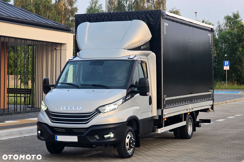 Iveco ❗️❗️DAILY 3.0 180KM 50C18 ❗️❗️WINDA PALFINGER 1000KG / AUTOMAT HI-MATIC / OBUSTRONNA BURTO-FIRANKA 10 PALET / NAWIGACJA / DACH ZSUWANY / TEMPOMAT ADAPTACYJNY / WERSJA WZMOCNIONA / SALON POLSKA / FULL LED / LAKIER METALIK / NOWE OPONY / MAKSYMALNA DOSTĘPNA OPCJA WYPOSAŻENIA❗❗ STAN - JAK NOWY ❗️ - 28