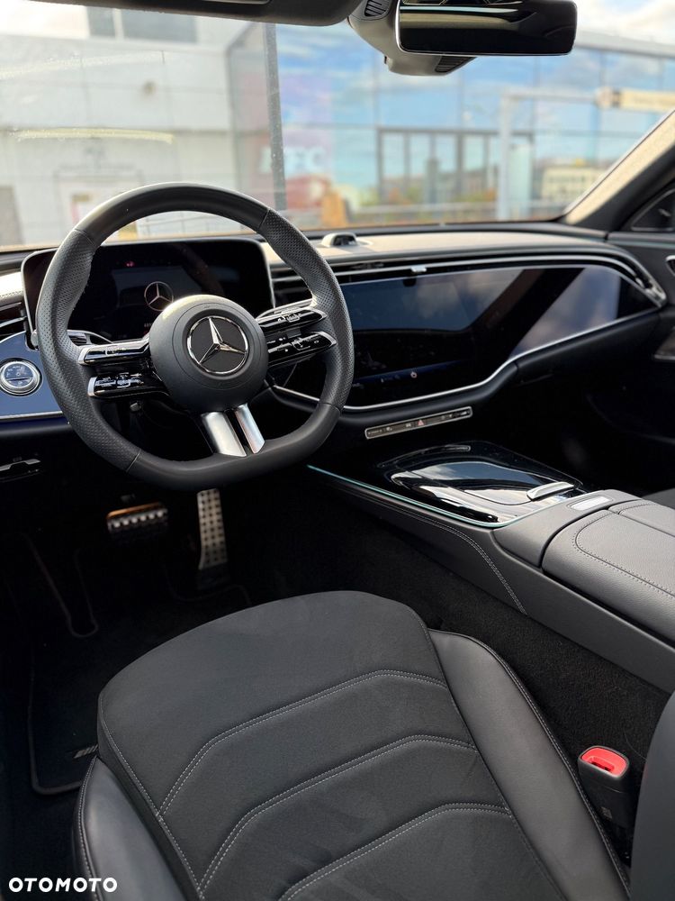Mercedes-Benz Klasa E 220 d mHEV 4-Matic AMG 9G-Tronic - 13