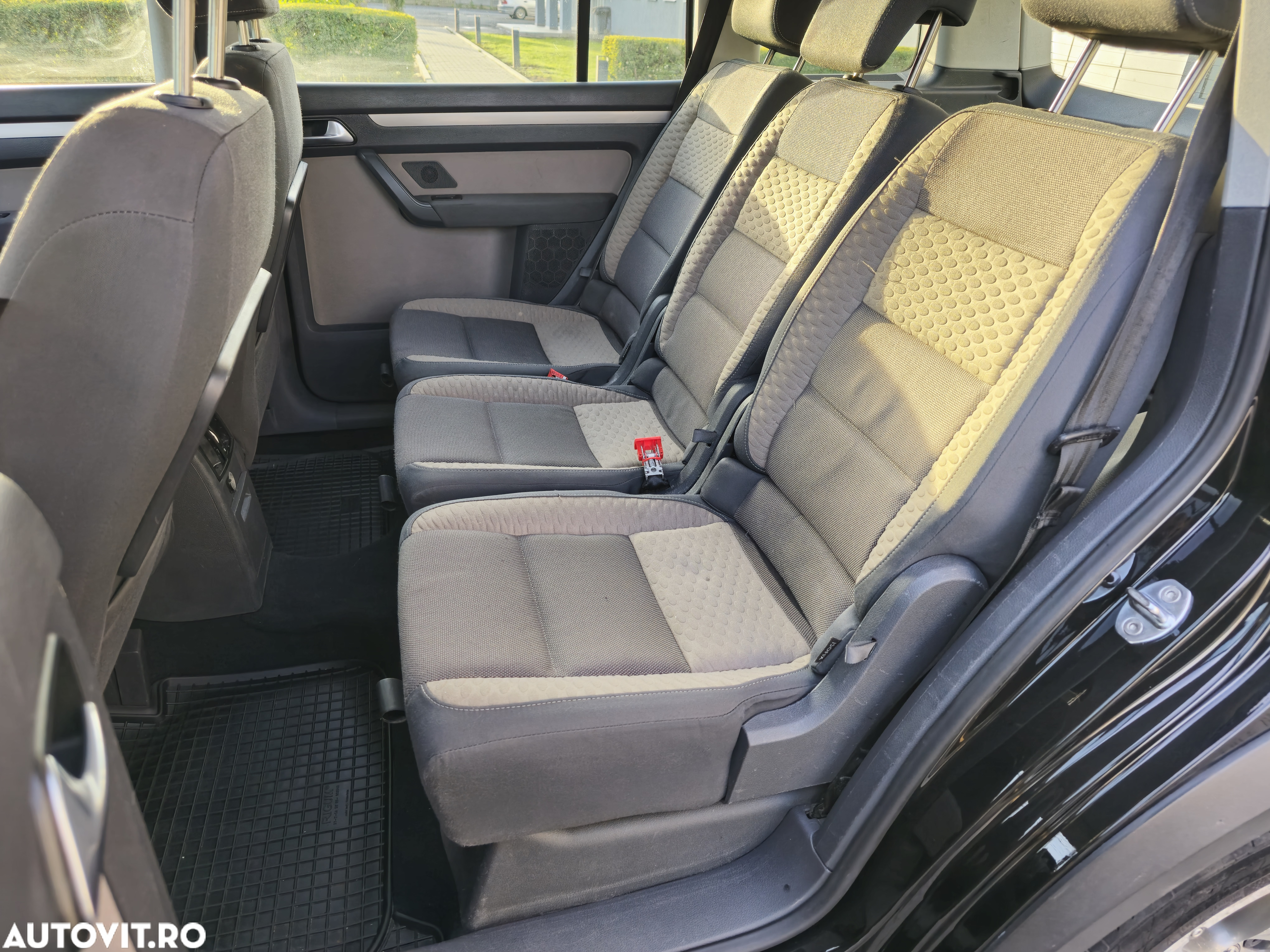 Volkswagen Touran 1.9 TDI DPF Cross - 14