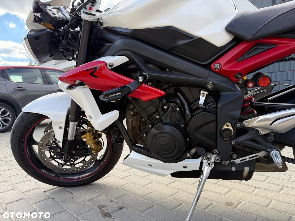 Triumph Street Triple - 5