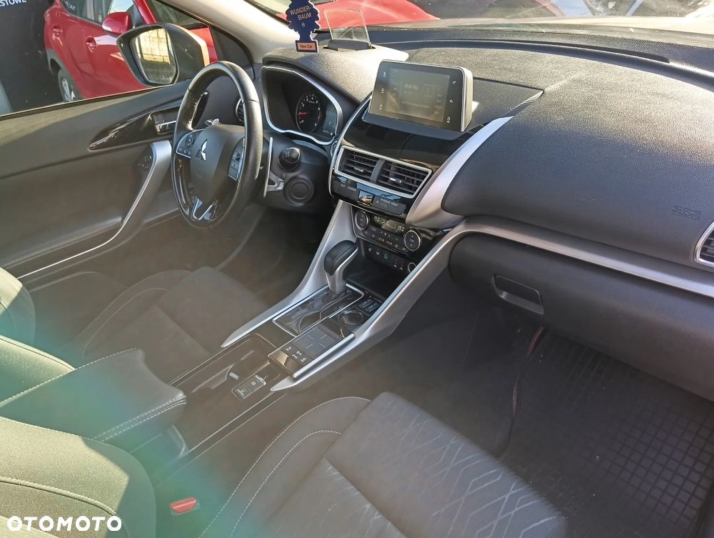 Mitsubishi Eclipse Cross 1.5 T GPF Intense Plus CVT - 14