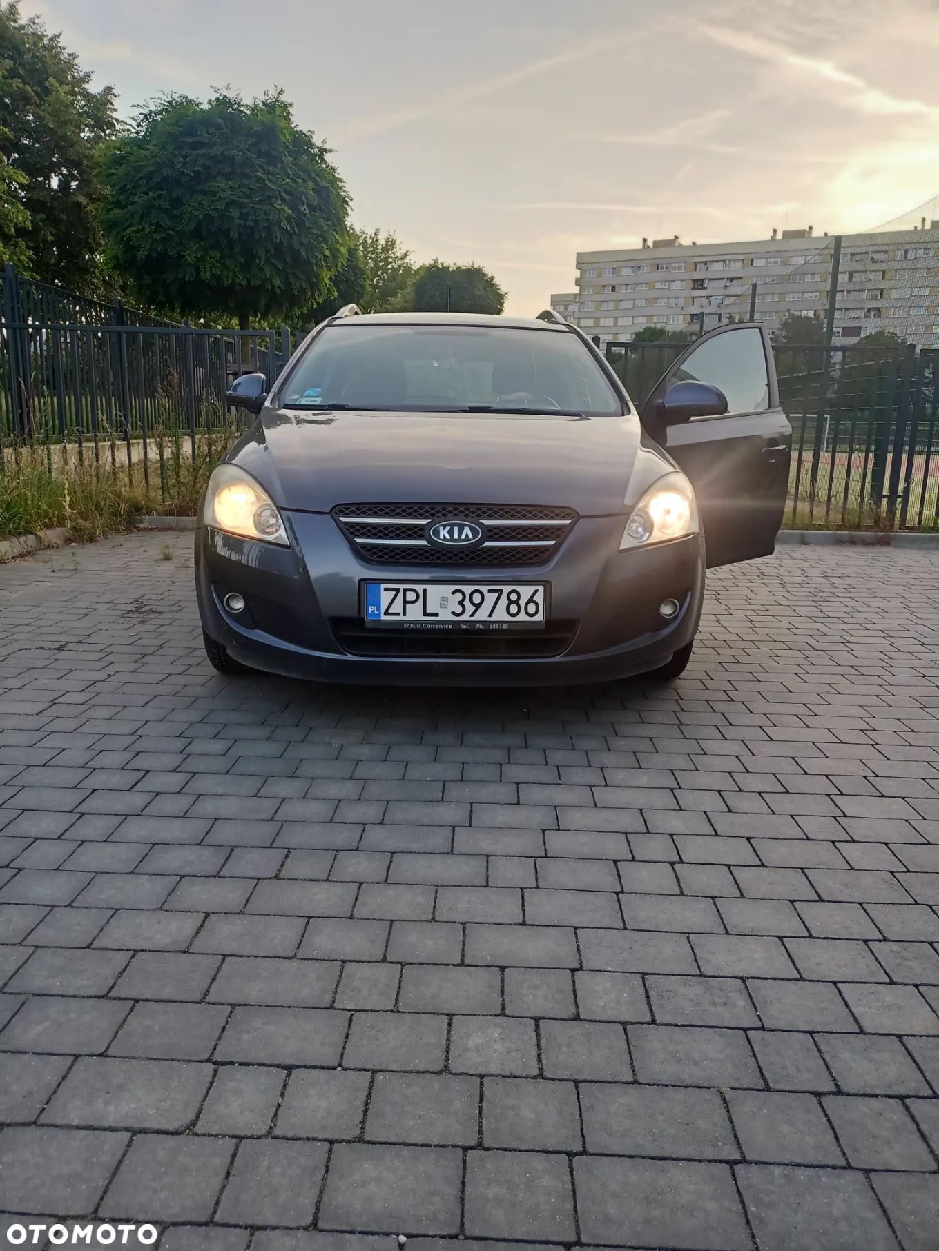 Kia Ceed - 1