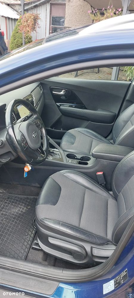 Kia Niro - 8