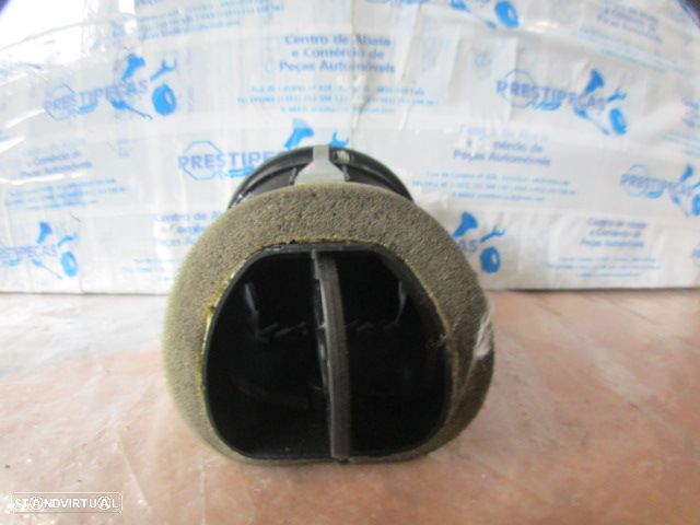 Grelha Friso 735485651 FIAT GRANDE PUNTO 2015 1.3JTD 84CV 5P PRETO FD GRE VENTILAÇÃO - 3