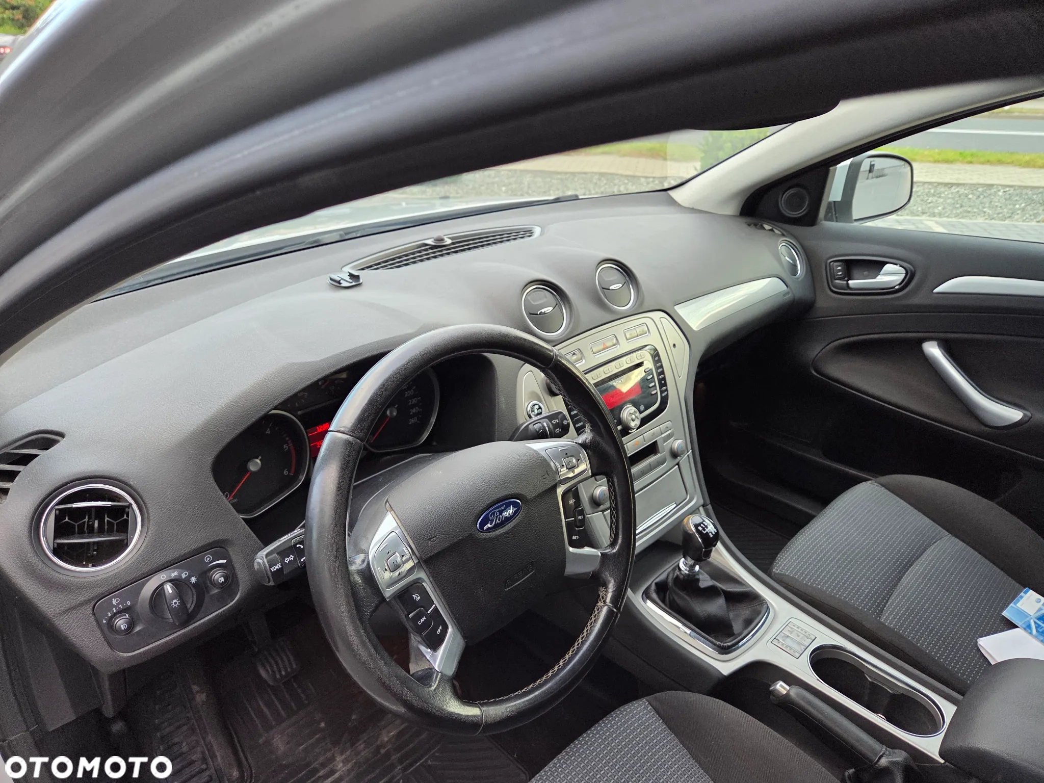 Ford Mondeo 2.0 TDCI Titanium - 10