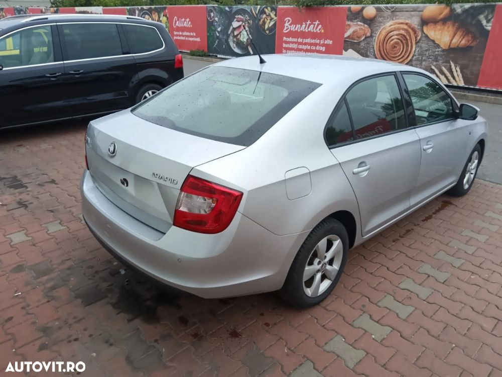 Skoda RAPID 1.2 TSI Ambition - 4