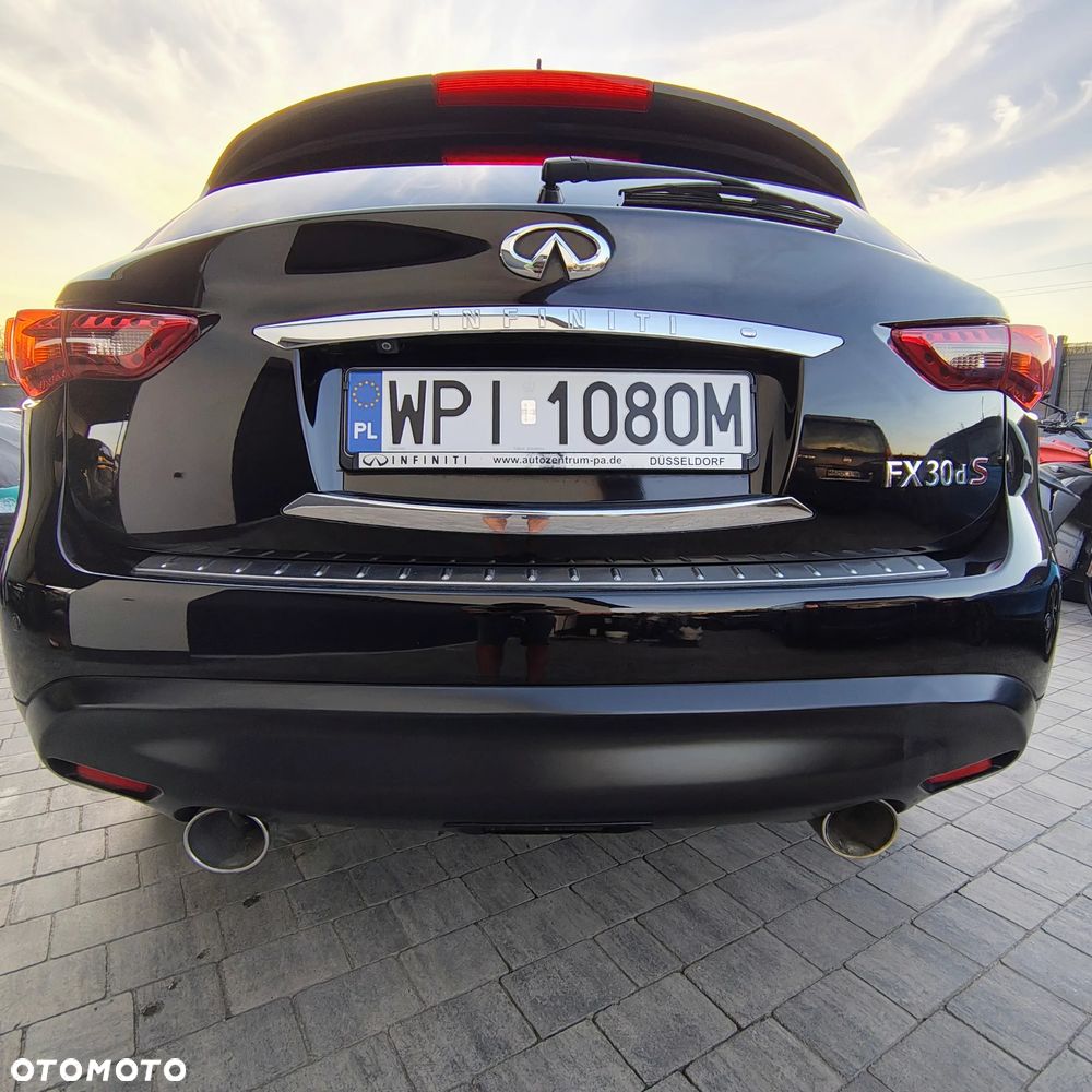 Infiniti FX FX30d AWD S Premium - 9