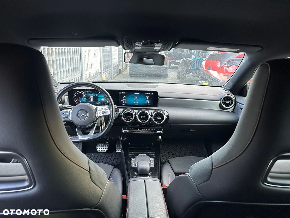 Mercedes-Benz CLA 220 d AMG Line 8G-DCT - 3