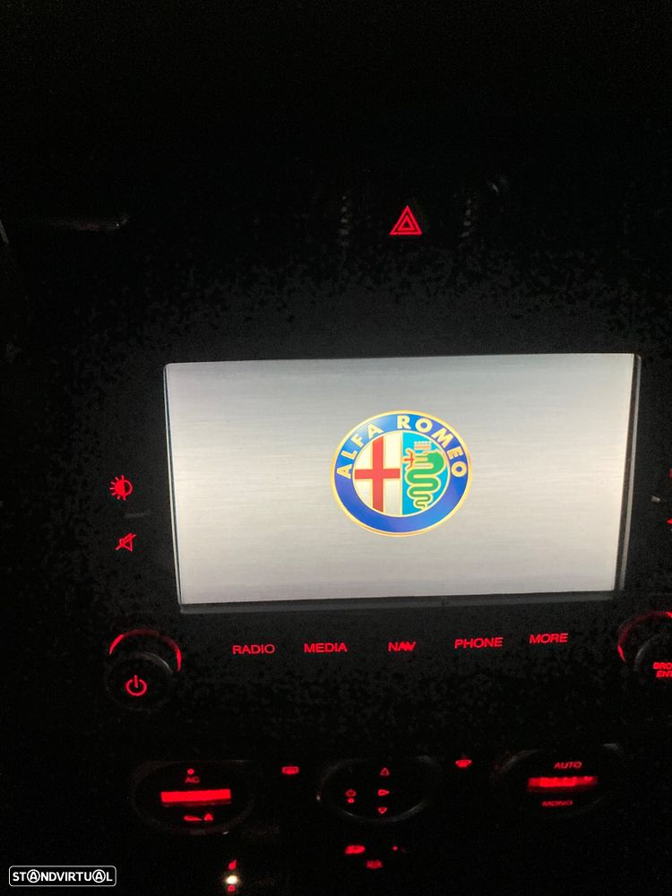 Alfa Romeo Giulietta 1.6 JTDm Exclusive - 7
