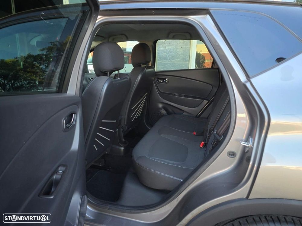 Renault Captur 1.5 dCi Exclusive - 8