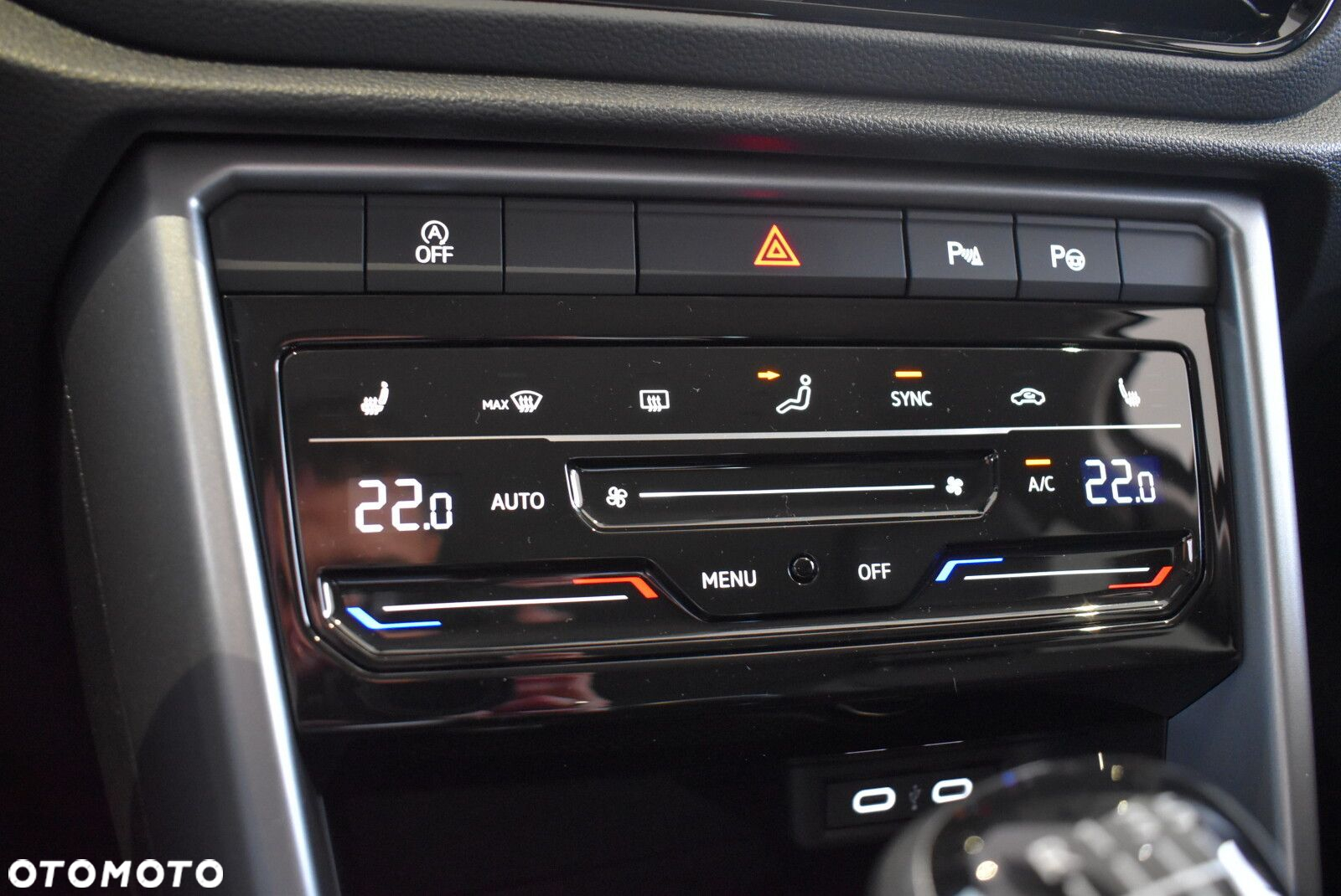 Volkswagen T-Roc 1.5 TSI Life Plus - 11