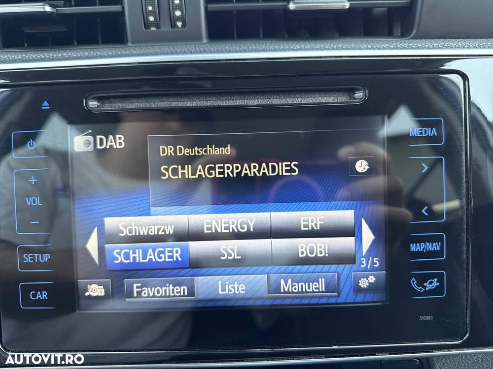 Toyota Auris 1.8 VVT-i Automatik Executive - 10