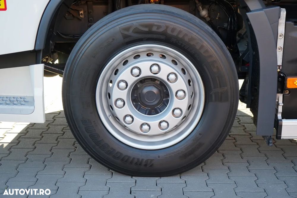 DAF FH 500 / ROȚI SOLIDE / RIDICARE / AER CONDIȚIONAT PARCARE / PODEA REZISTENTĂ / - 21