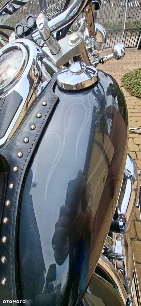 Suzuki VL 800 Volusia - 25