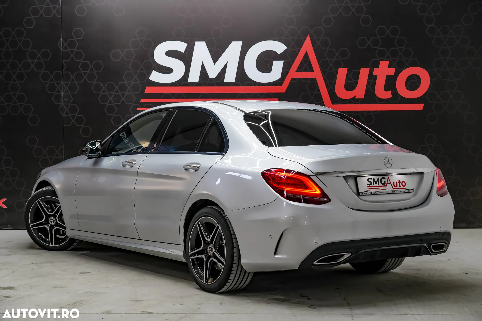 Mercedes-Benz C - 4