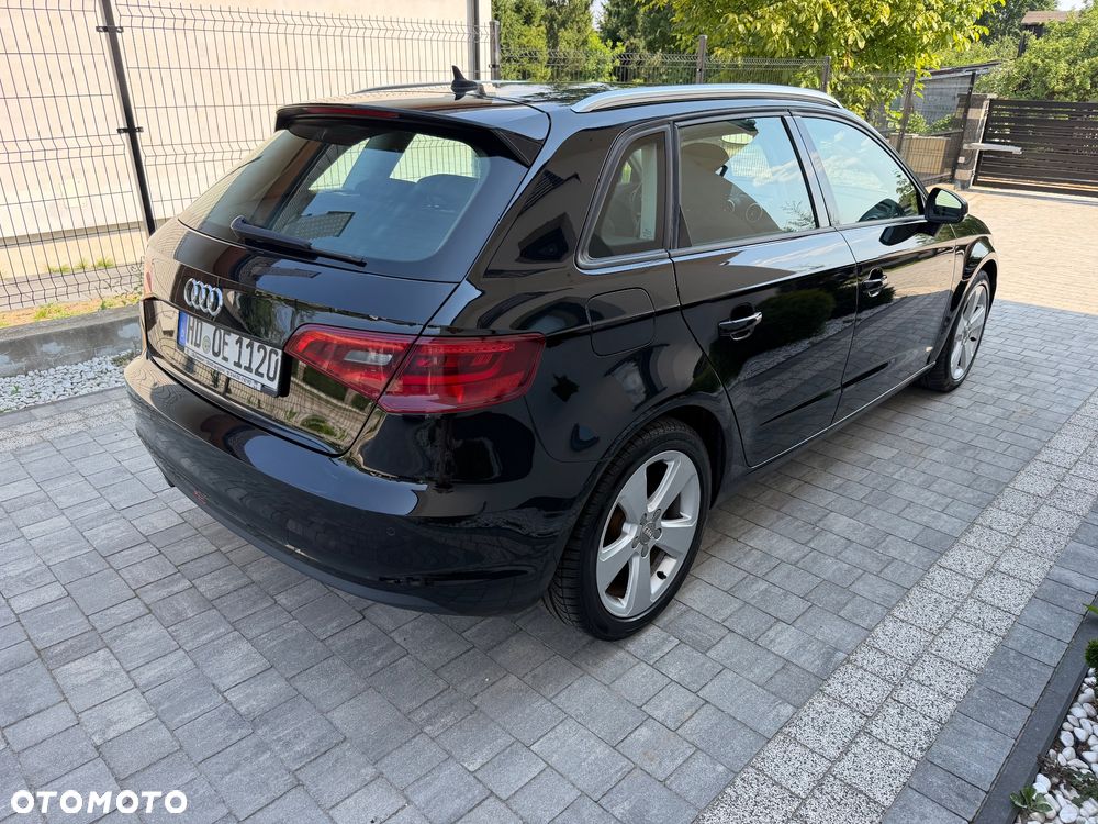 Audi A3 Sportback - 6
