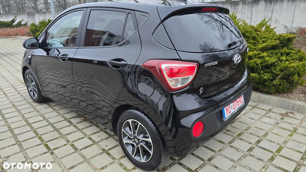 Hyundai i10 1.0 BlueDrive Premium - 11