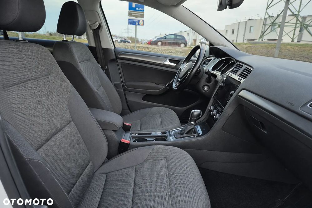 Volkswagen Golf 1.6 TDI (BlueMotion Technology) DSG Comfortline - 17