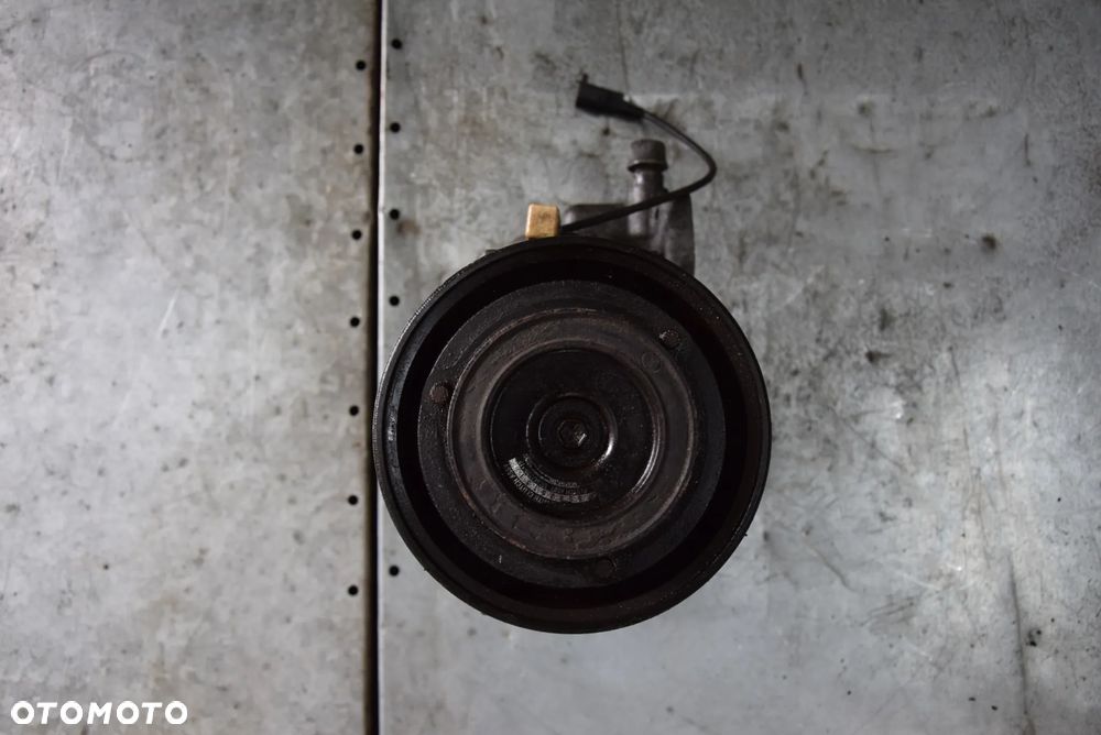 JEEP GRAND CHEROKEE ZJ 4.0 SPRĘŻARKA KLIMATYZACJI - 3