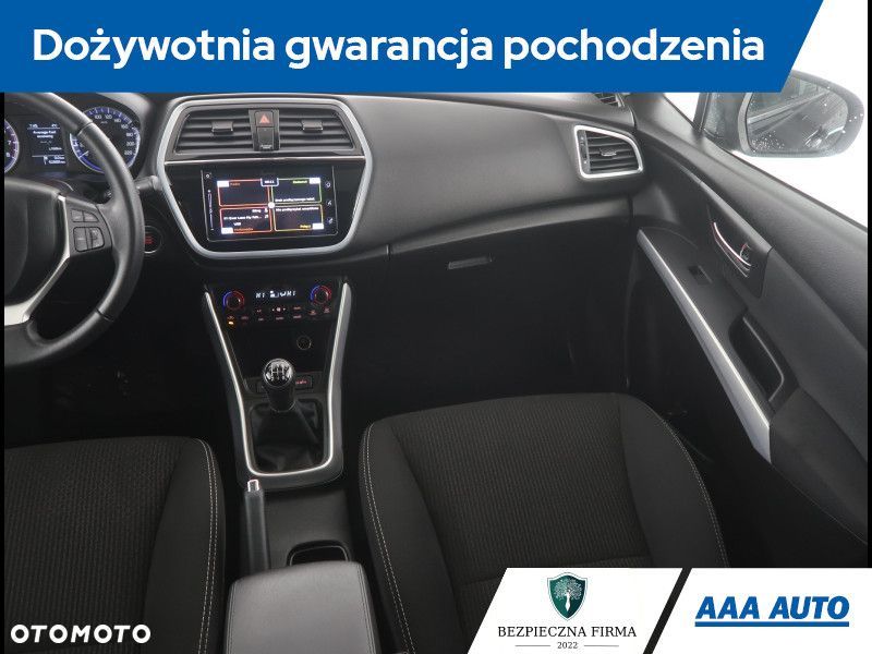 Suzuki SX4 S-Cross - 9