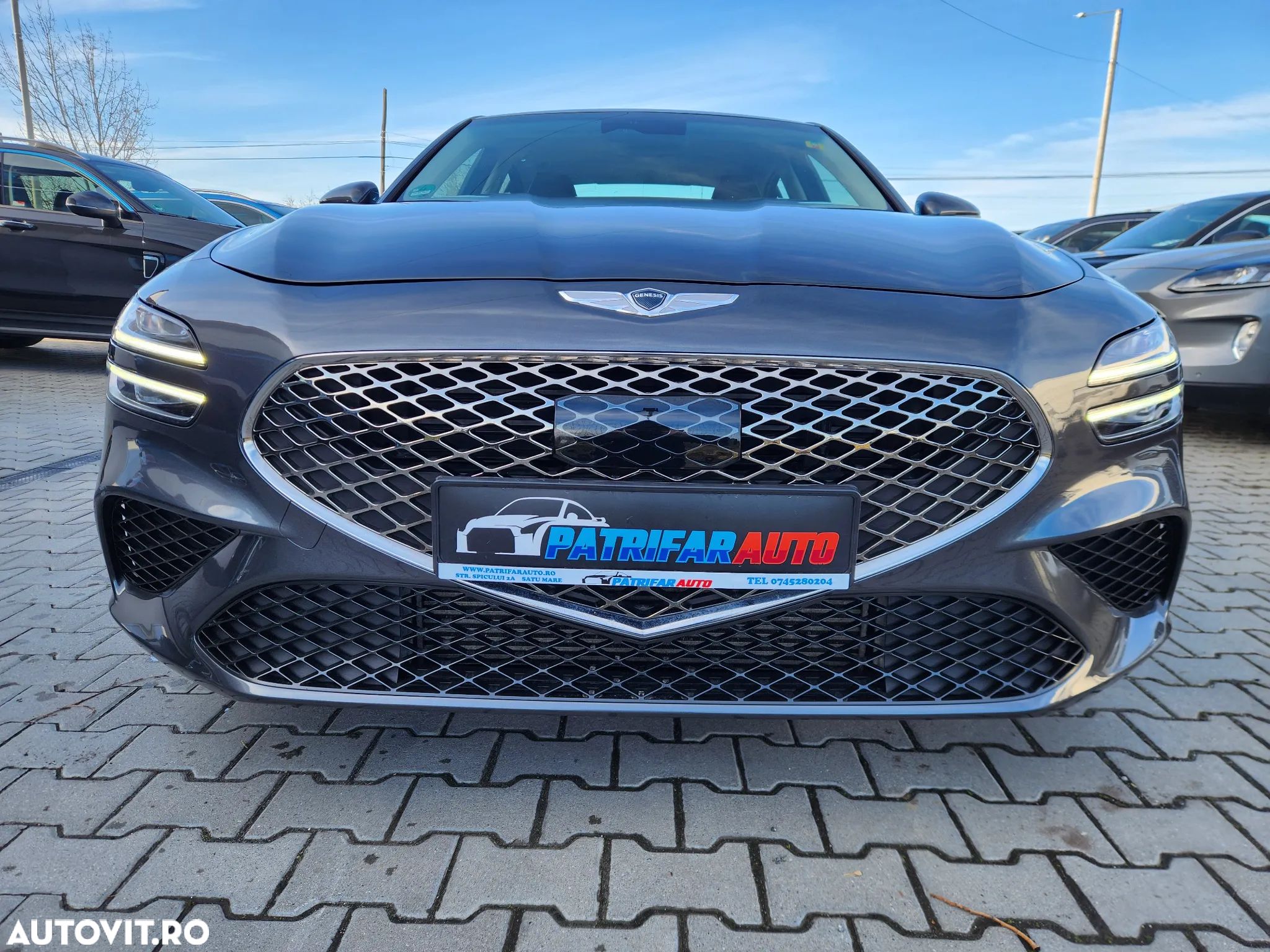 Genesis G70 - 1