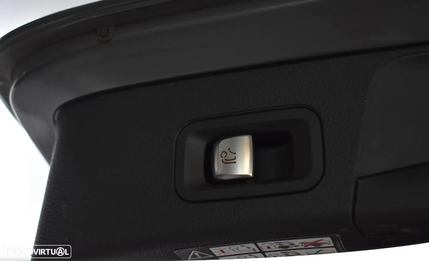 Mercedes-Benz C 300 de AMG Line - 19