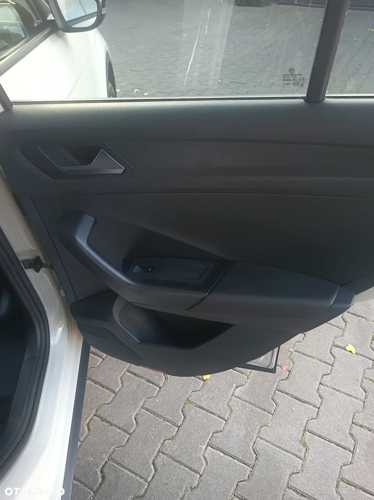 Volkswagen T-Roc 1.5 TSI Style DSG - 21