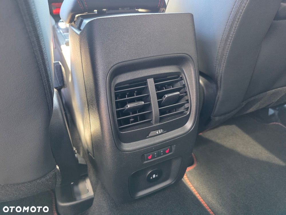 Ford Kuga - 26