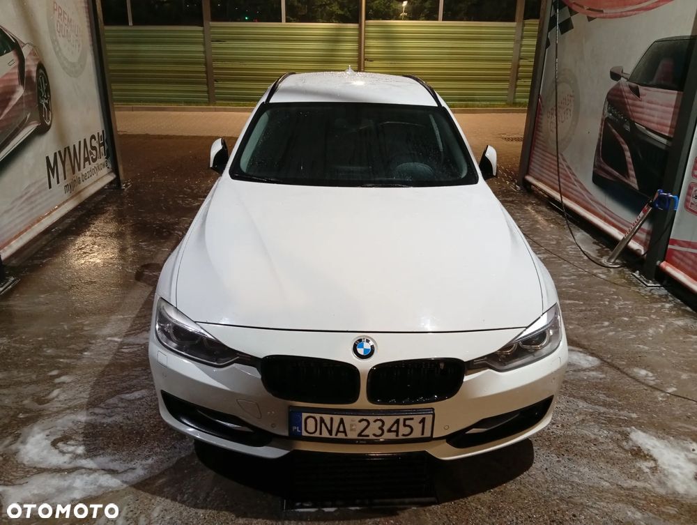BMW Seria 3 320d Sport Line - 7