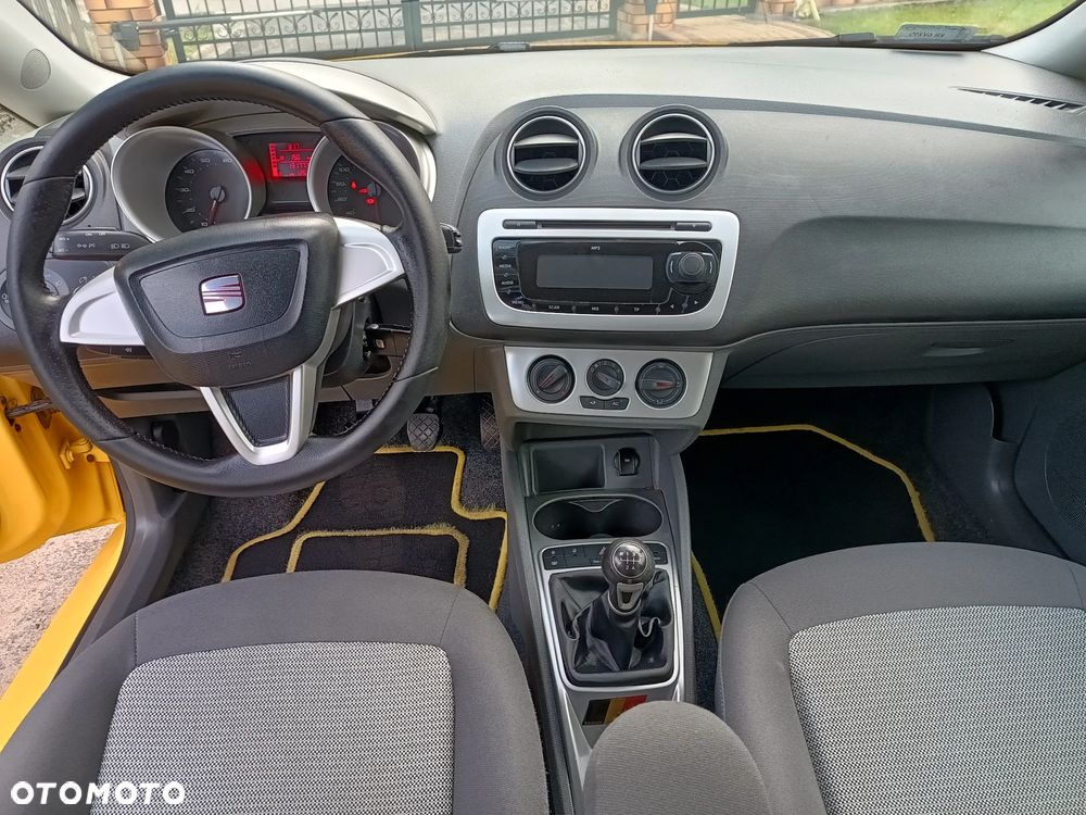 Seat Ibiza 1.6 16V Style - 10