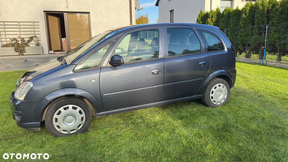 Opel Meriva - 12