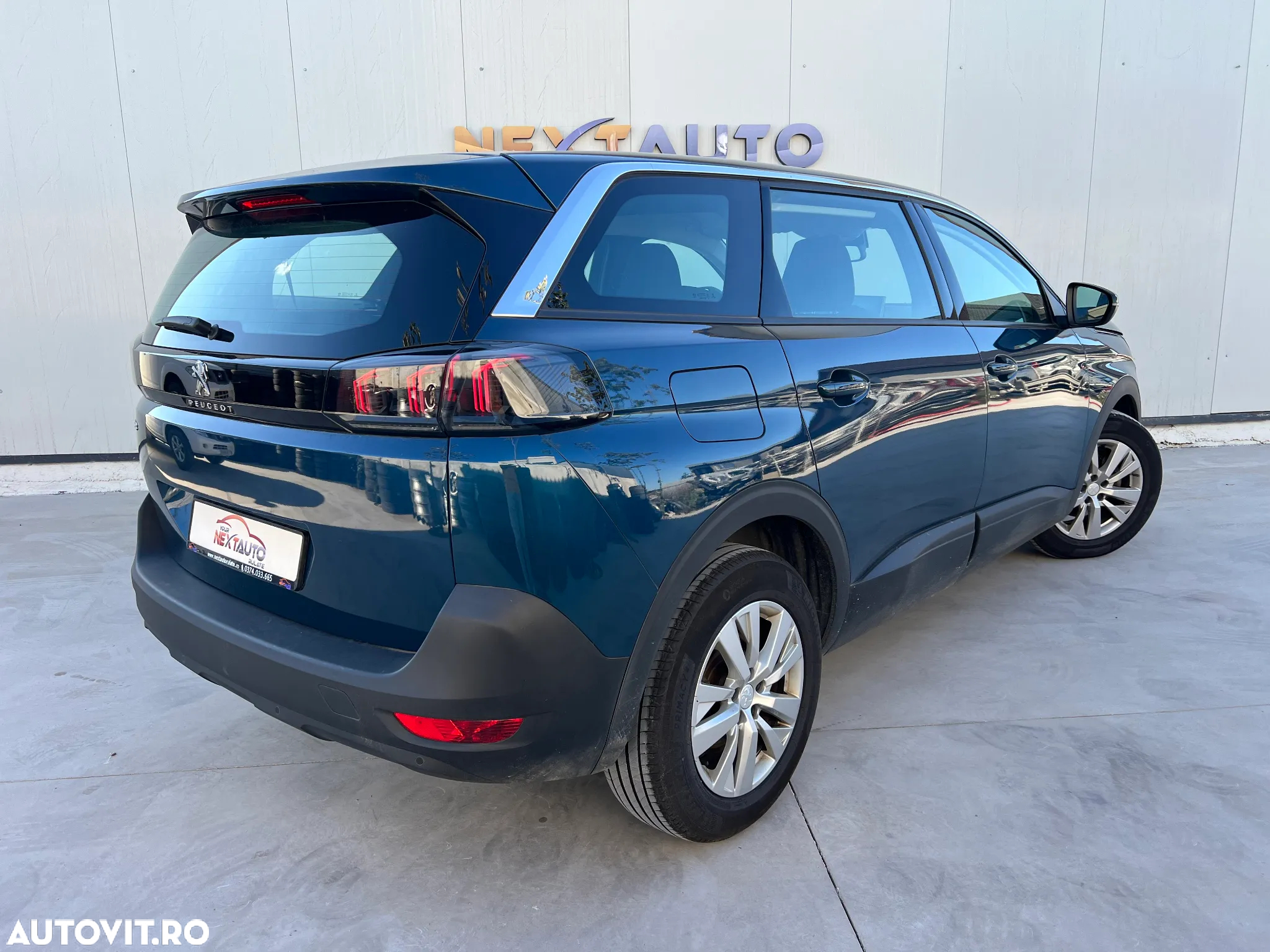 Peugeot 5008 PureTech 130 EAT8 Stop & Start Active Business-Paket - 5