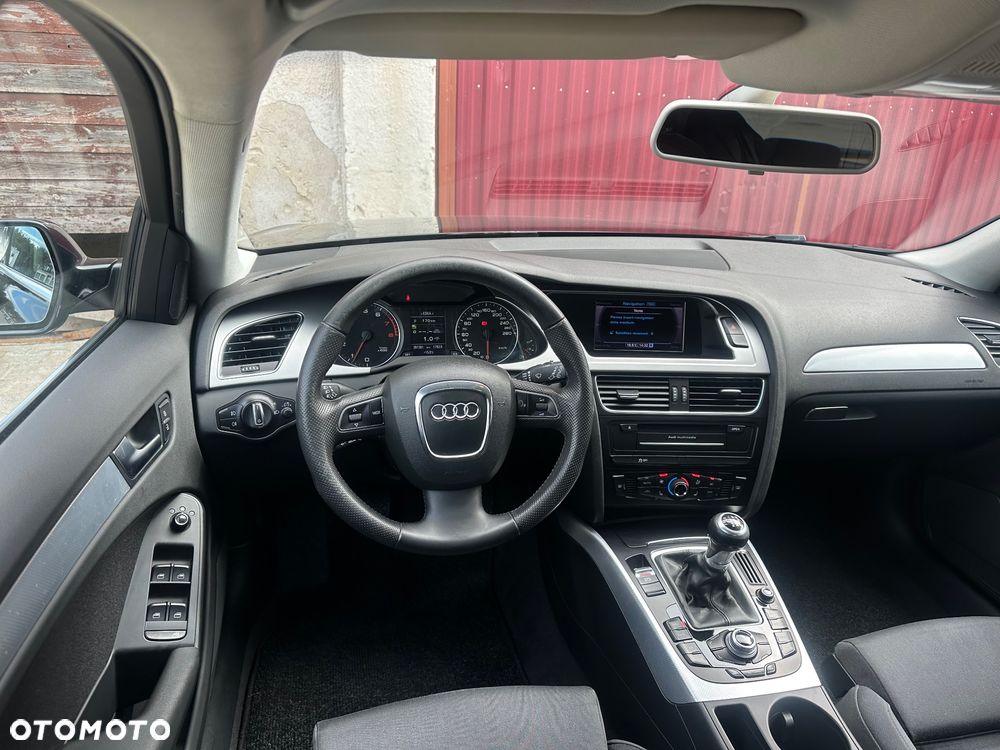 Audi A4 Avant - 36