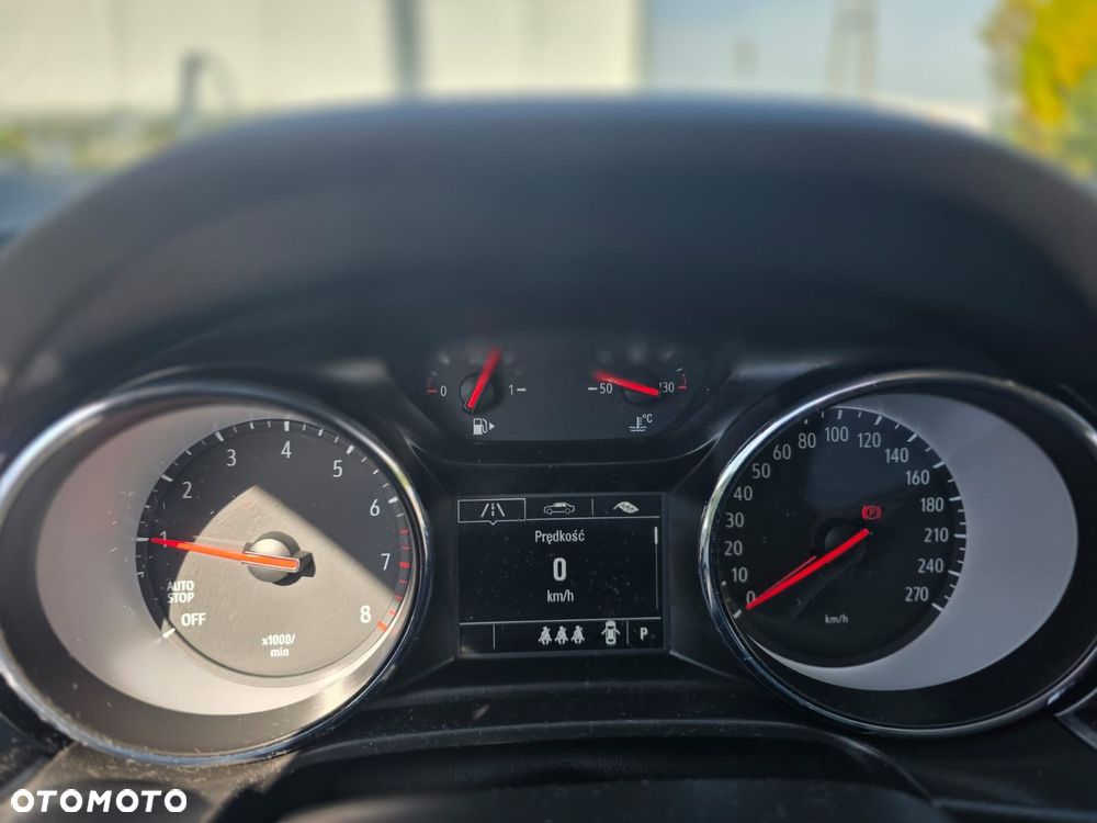 Opel Insignia 1.5 T Exclusive S&S - 7